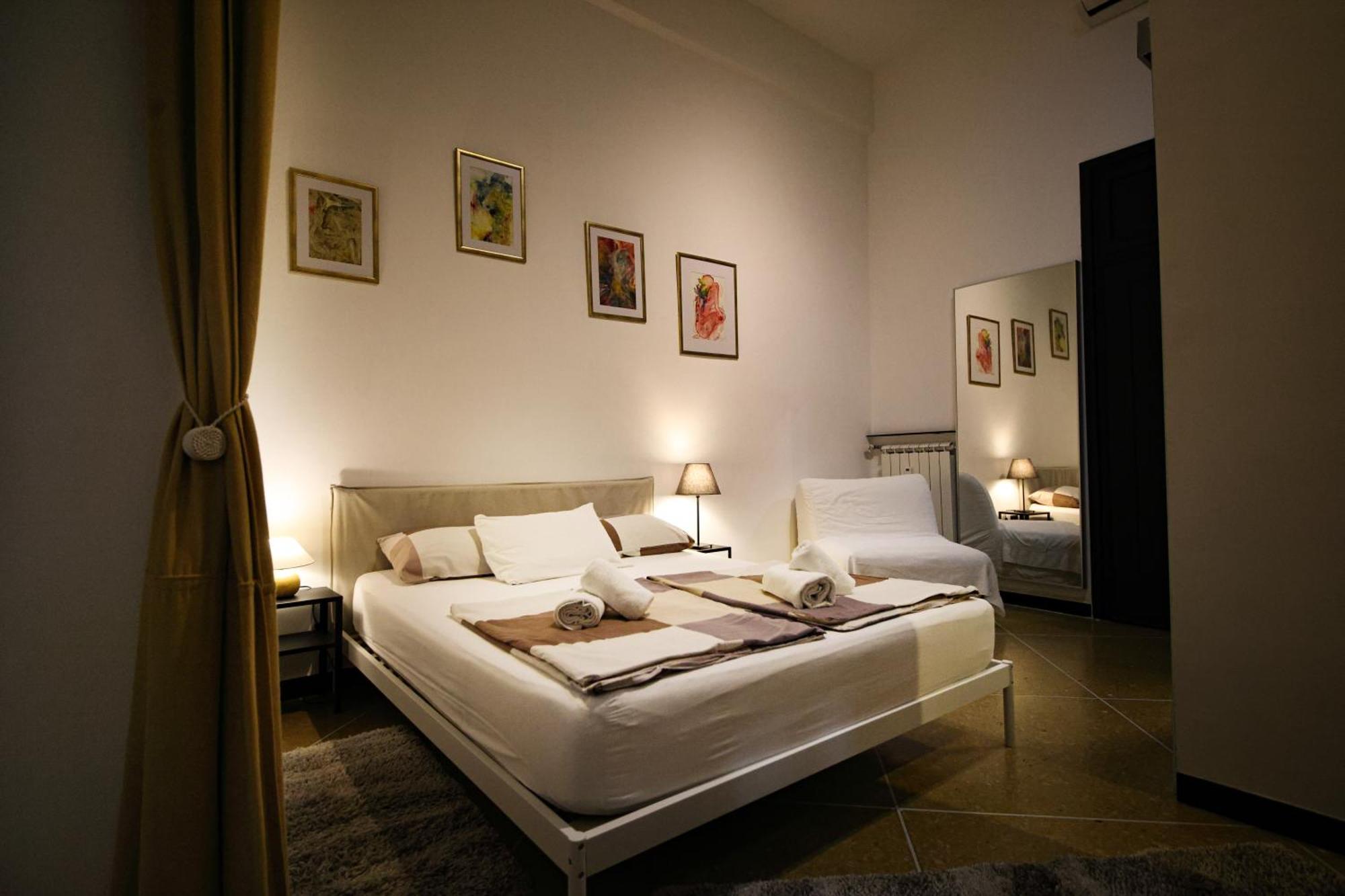 Nik Rooms Genoa Bagian luar foto