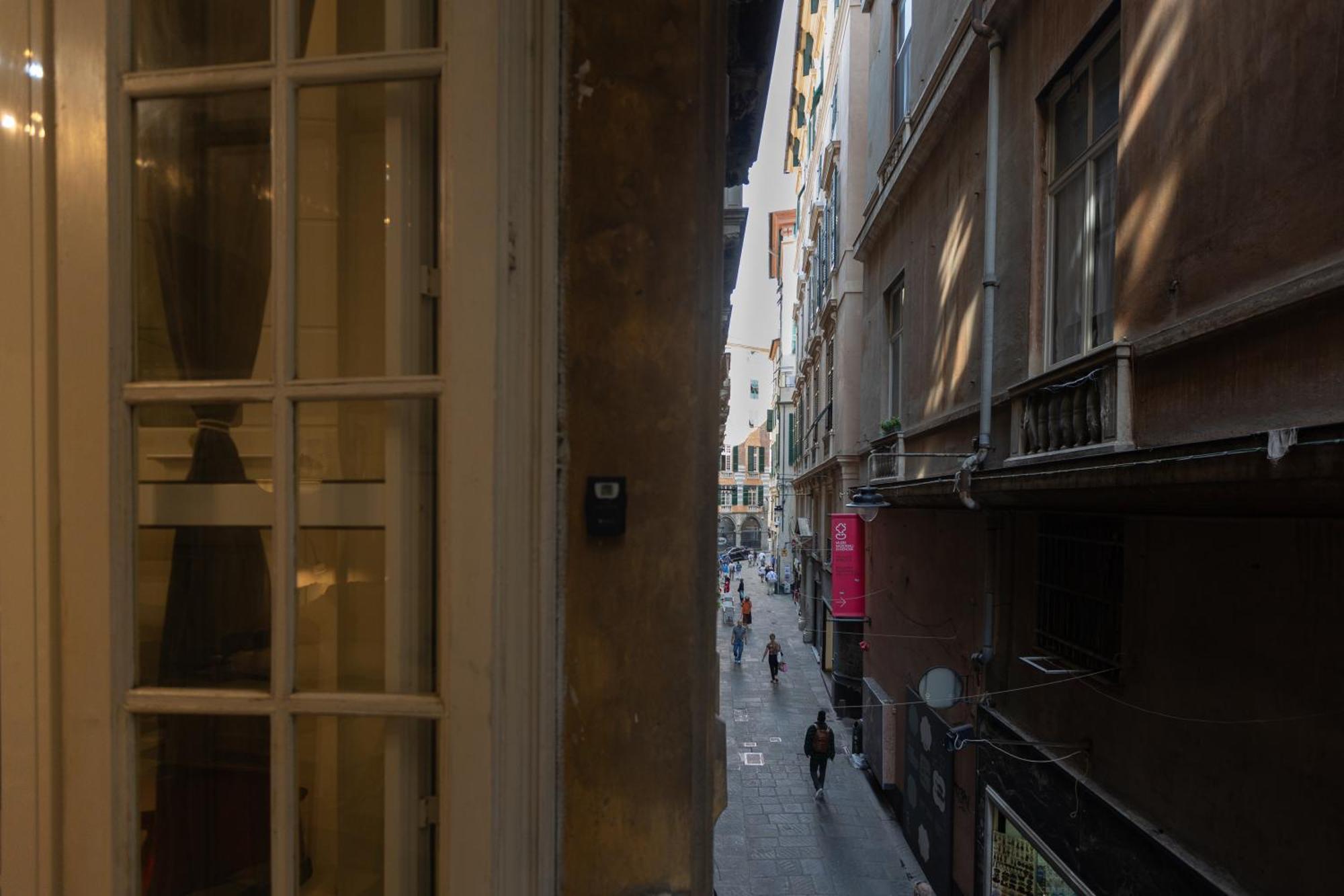 Nik Rooms Genoa Bagian luar foto