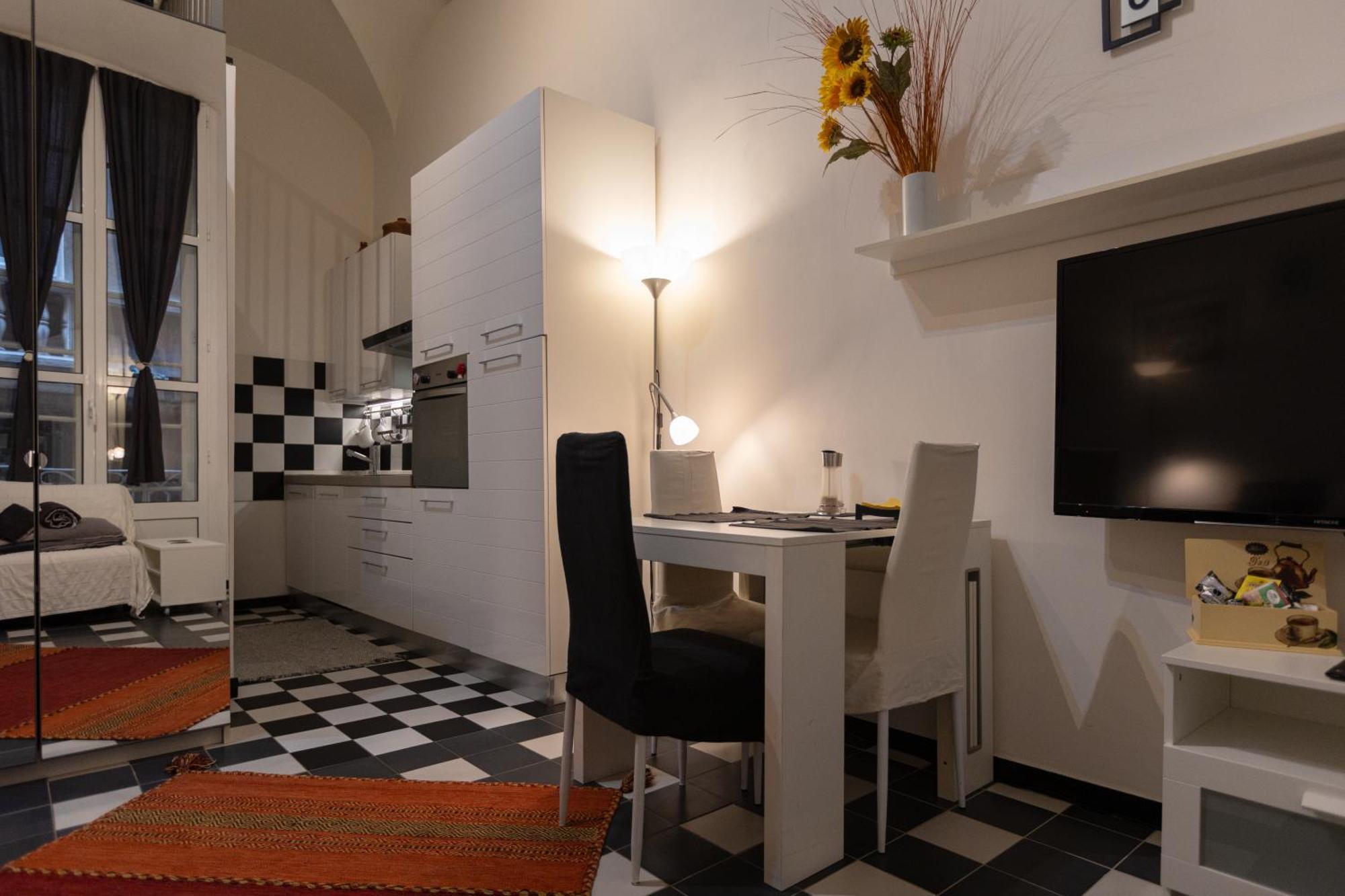 Nik Rooms Genoa Bagian luar foto