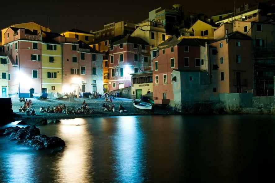 Nik Rooms Genoa Bagian luar foto